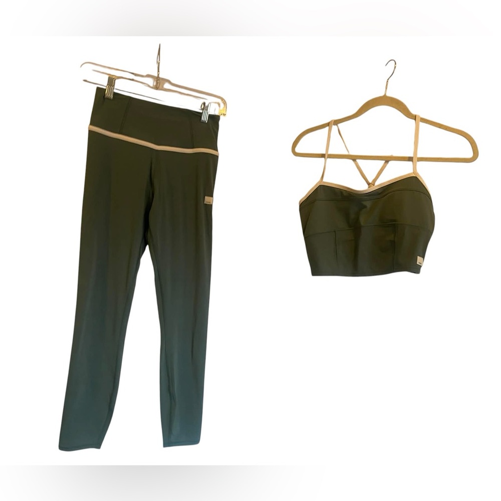 NWT Vuori all the feels leggings and tank set AGATE GREEN Size M